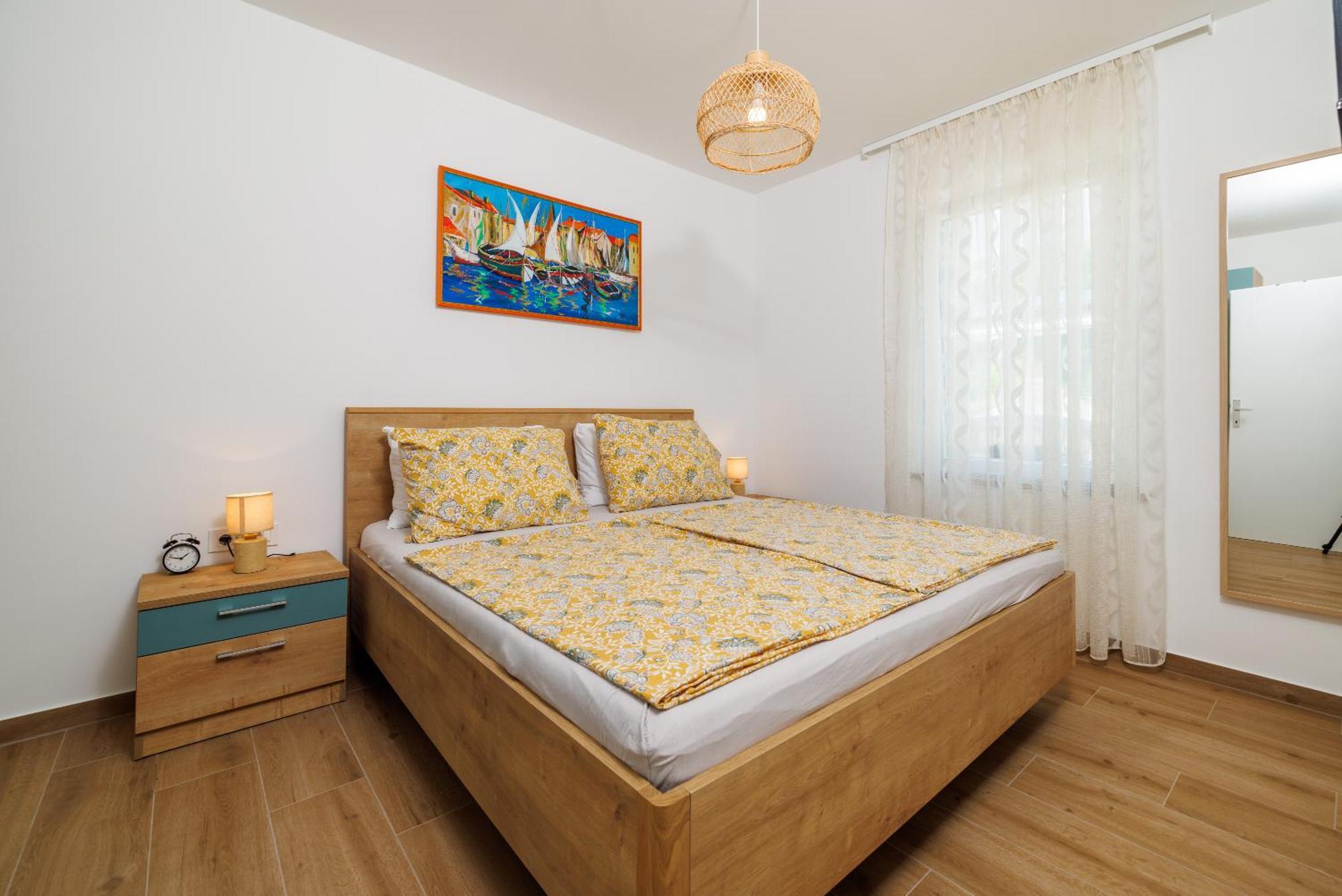 Apartmani Viktorija Jadranovo Extérieur photo